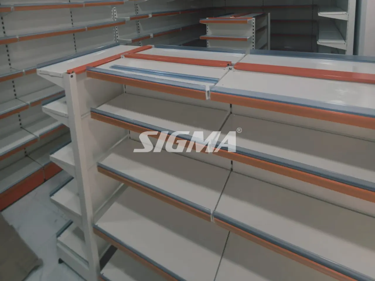 299249662_center  display Racks installation Etawa.webp